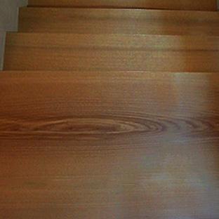 Holztreppe instandgesetzt