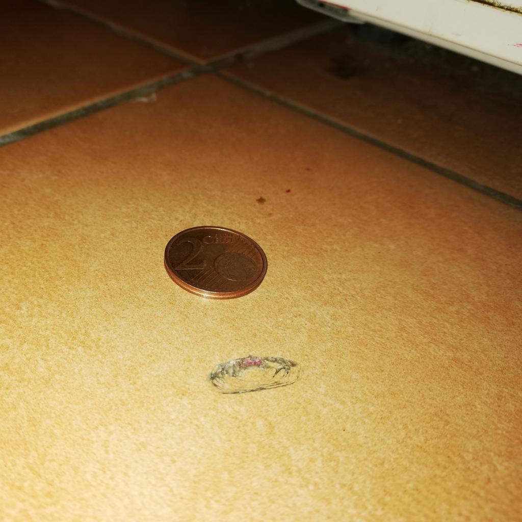 Fliesenschaden vorher